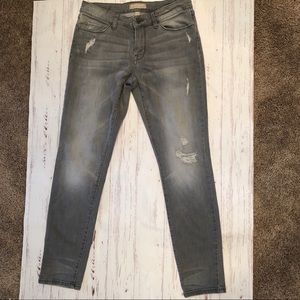 Banana Republic Lt Gr Distressed Skinny Ankle Jean